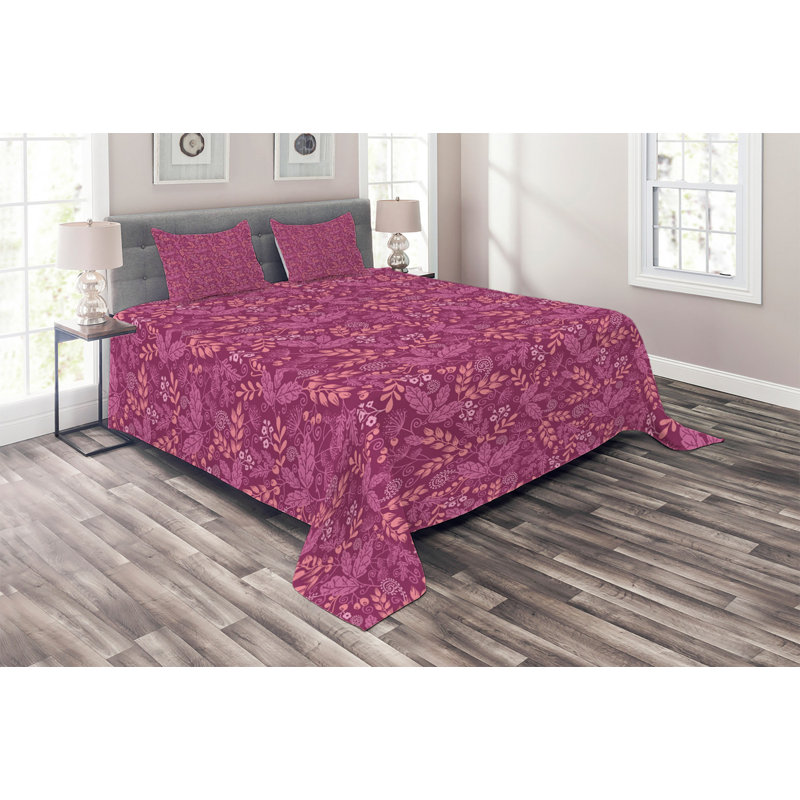 Farmhouse / Country Polyester Floral Coverlet