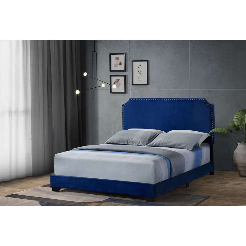 Grand lit en velours bleu Haemon