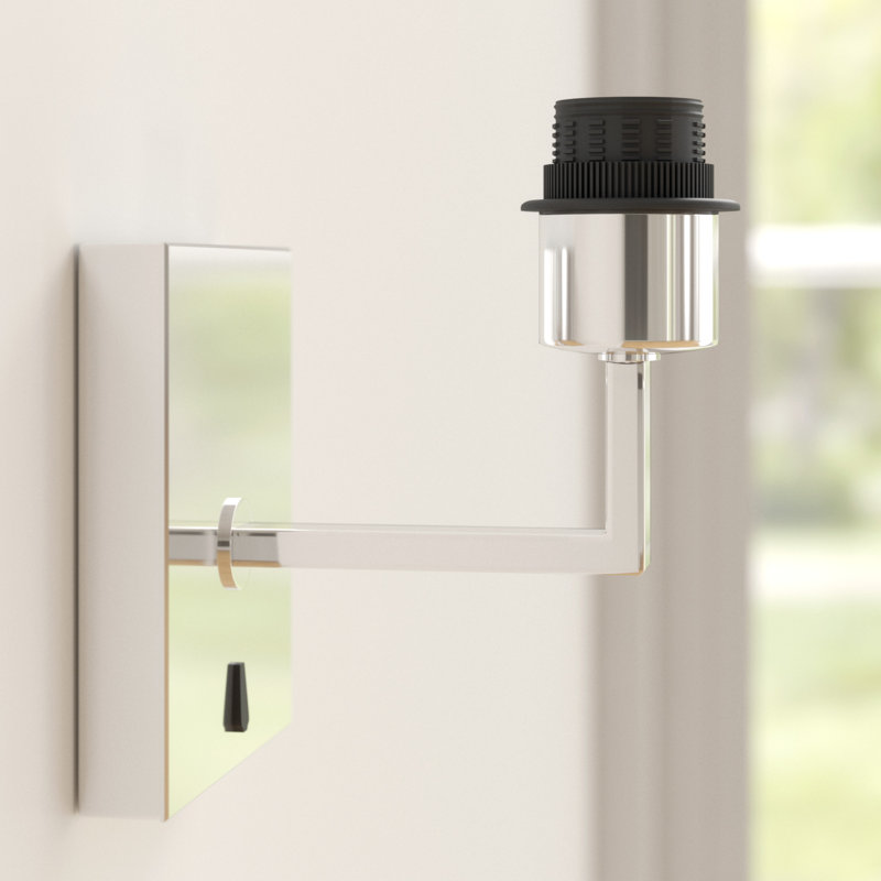 Laylah Armed Sconce