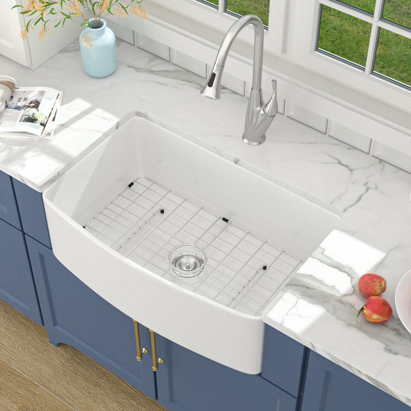 30" L x 19" W White Ceramic Farmhouse/Apron Kitchen Sink Single Bowl Apron Front Sink