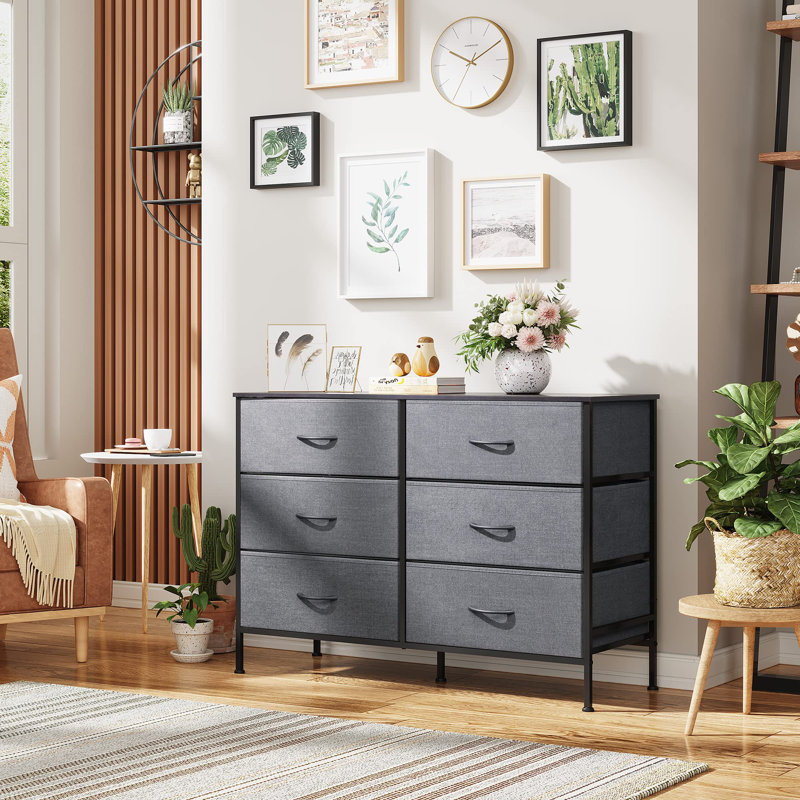 Commode Traniya, Gris