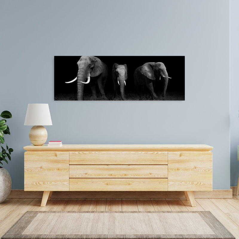 «Three Majestic Elephants Contemporary Elephant Nature Wildlife», art mural, H 48 po x l 16 po