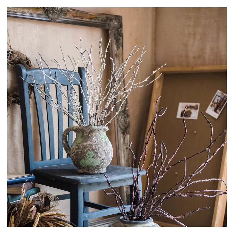 Branche décorative à branches blanches blanchies 22 po de haut, Une tige