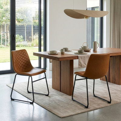 Chaise d'appoint rembourrée à dossier solide