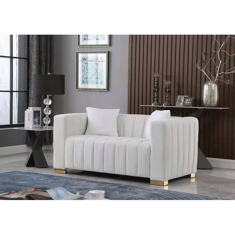 Un canapé-lit moderne sur un Chesterfield traditionnel, couleur blanche, causeuse, Blanc