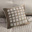Édredon très grand Taupe Charmeuse, 100%, comprend 7 coussins décoratifs et jupe de lit