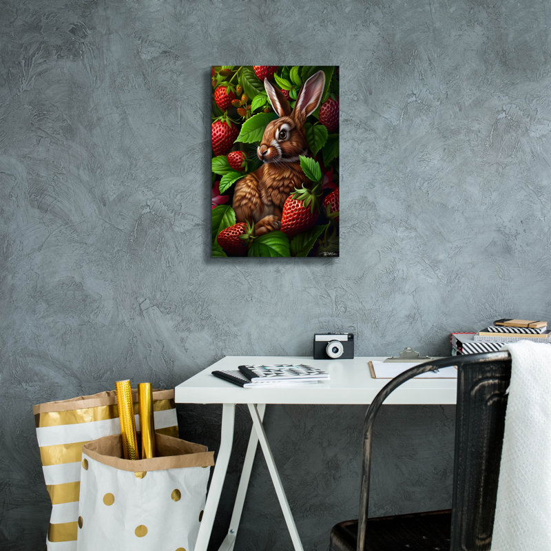 Toile épique «Rabbit Parmi Les Fraises» par Momart, graffiti épique, 12 po x 18 po, H 18 po x l 12 po x P 0,75 po