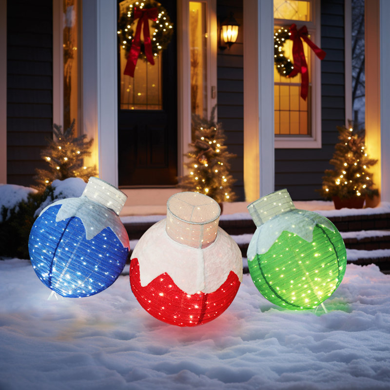 Gutierrez Lighted Ornaments Outdoor Christmas Decoration