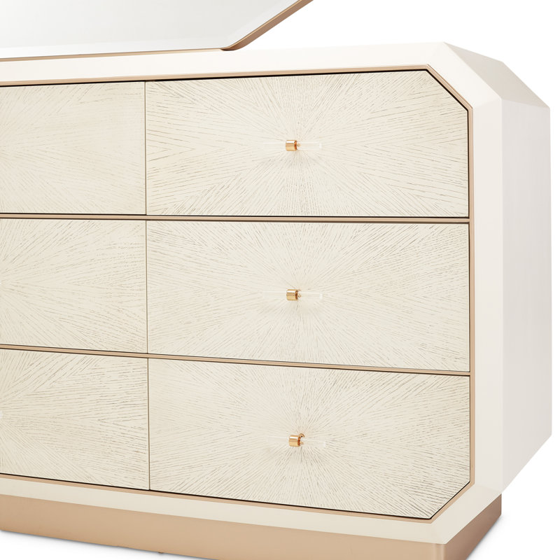 La Rachelle Dresser And Mirror Set - Champagne