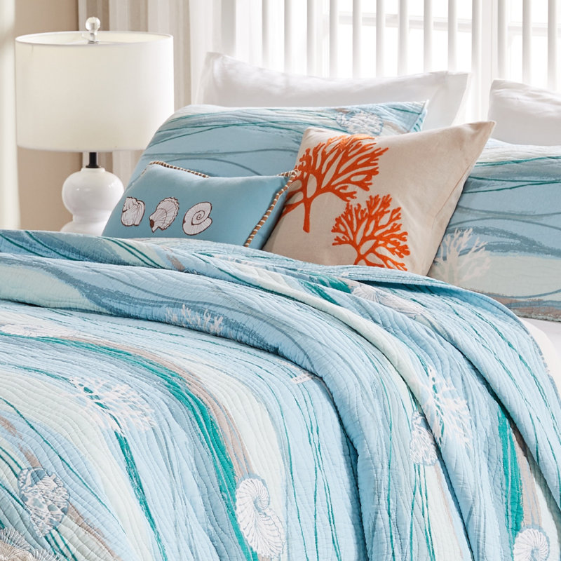 Maui Blue Cotton Reversible Quilt Set with Shams