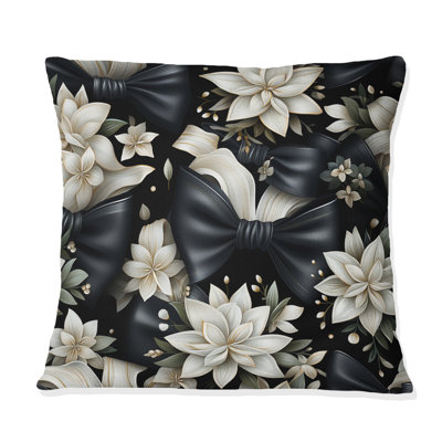Tuxedo Tidings - Coussin décoratif à imprimé floral