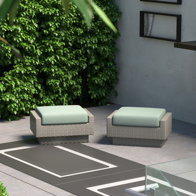 Repose-pieds extérieur Ehrenfried avec coussins Sunbrella, Toile spa Sunbrella®