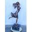 Statue en bronze de la collection Nifao, fille qui court dans le vent, art dynamique 46 po x 27 po x H 57 po