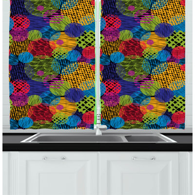 Geometric Pointed Kitchen Curtain