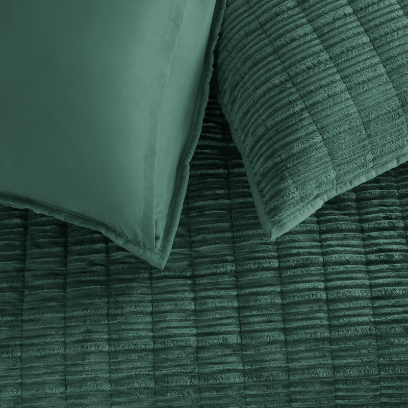 Hunter Green Velvet Full Quilt Set with Striped Stitching