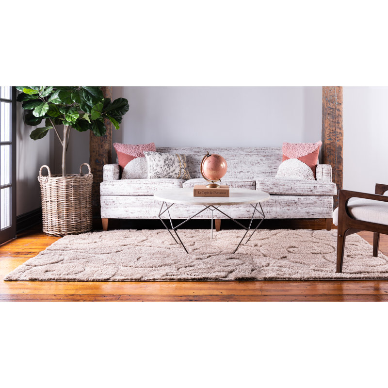 Tapis rouge sang Baynes, Beige, Rectangle 5 pi 1 po x 8 pi
