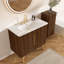 Meuble-lavabo 30 po en noyer rayé avec lavabo en céramique blanc de Carrare avec trois trous de robinet, grand meuble-lavabo autoportant pour salle de bain moderne, KD-123317835