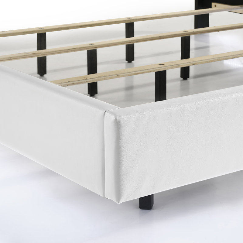 Alyviah 4-Piece Wood Bedroom Set (B/Dr/Mr/Ch), White, California King