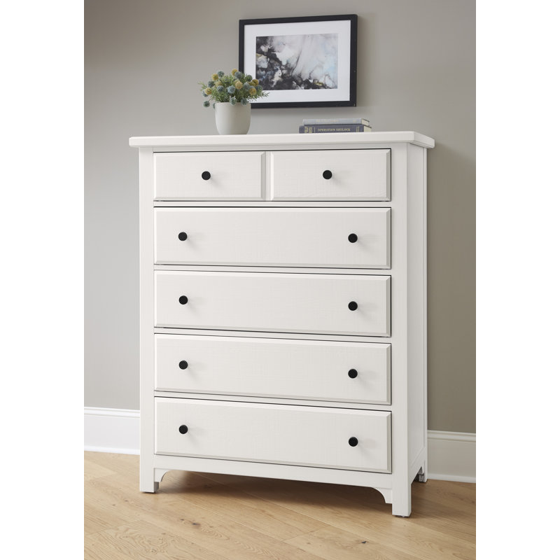 Dragomir 5 Drawer 42" W Chest, Blanc doux