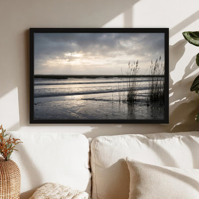 Toile noire encadrée en bois noir pour salon, chambre à coucher, bureau ou vestibule - décoration murale décorative avec marais coucher de soleil