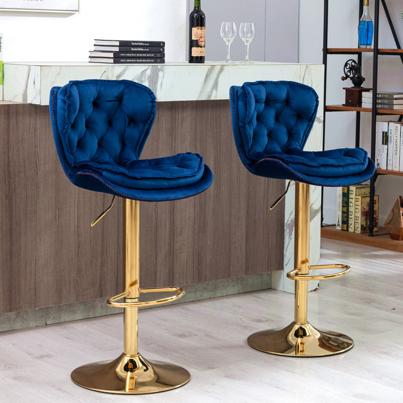 Ensemble de 2 tabourets de bar, avec repose-pieds chromé et base pivotante réglable en velours, Marine