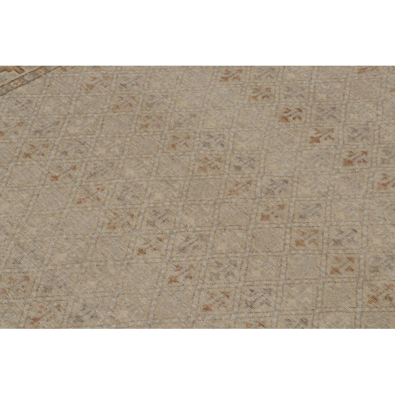 Distressed Homage Hand Knotted Wool Geometric Area Rug, Rectangle 8' x 10'
