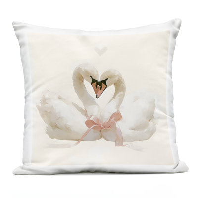 Coussin d'extérieur Swan pair with bow, imprimé par Creative Studio, 18 x 7 x 18