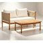 Ensemble de causeuse et de table basse d'extérieur avec structure en bois d'acacia, panneaux de corde beige et coussins crème pour une élégante terrasse