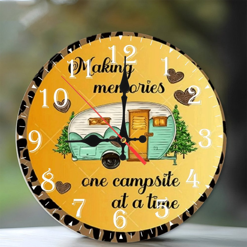 Horloge murale en bois 10 po, mouvement silencieux, à piles (piles AA non incluses), décor artistique, parfait pour les décorations