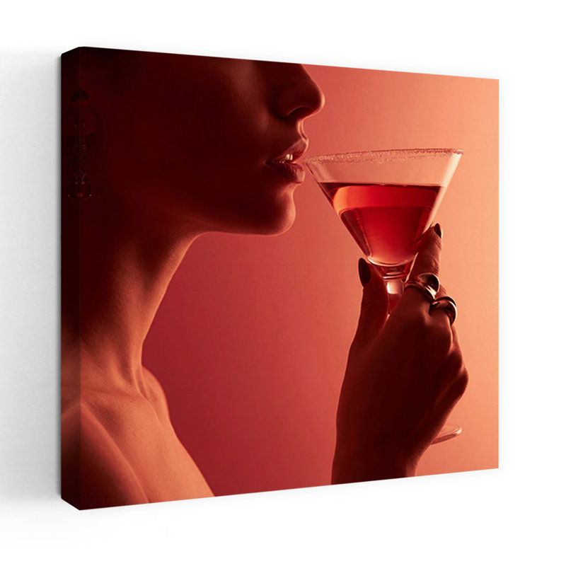 Sip of Red Elegance, art mural contemporain élégant, H 36 po x l 36 po