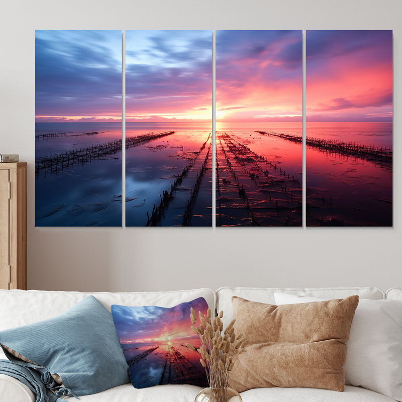 «Rose and Blue Pier Horizon Sunset I - Coastal Pier», art mural 4 pièces, H 32 po x l 64 po