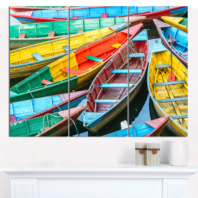 «Rowing Bateaux on the Lake in Pokhara», reproduction de photo à multiples images sur toile