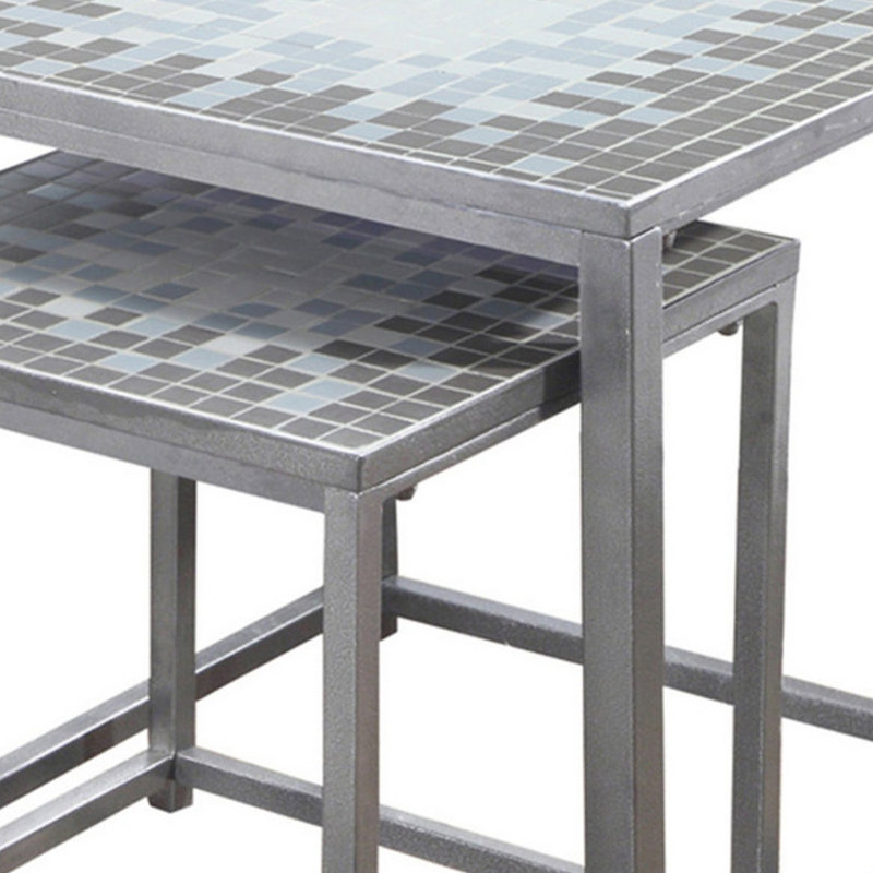 Ensemble de 2 tables de bout Quinn Nesting