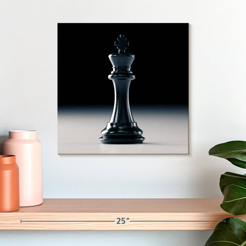 Black Chess King, H 16 po x l 16 po