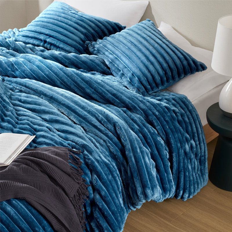 Avril Fluffy Ribbed Plush Comforter Set, Blue, King Comforter + 2 King Shams