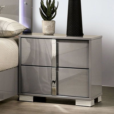 Armoire de chevet 1 pièce Taupe avec 2 tiroirs, pieds, poignées verticales, style contemporain, bois d'ingénierie et métal, pieds de table modernes pour la chambre à coucher