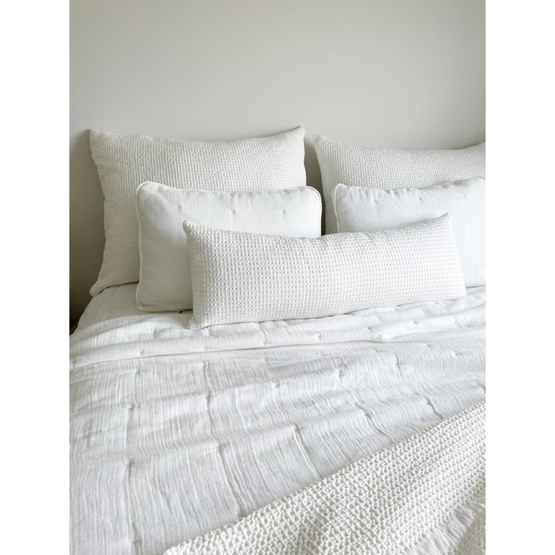 Quilt Set, White, Queen Quilt + 2 Shams