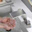 Robinet de baignoire romaine à poignées doubles pour fixation sur plan-64417731