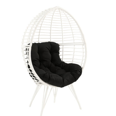 Tissu noir, chaise longue d'extérieur blanche, structure en métal, coussin en mousse, support de 220 lb, siège en métal de 17 po de hauteur, structure portante, niveau