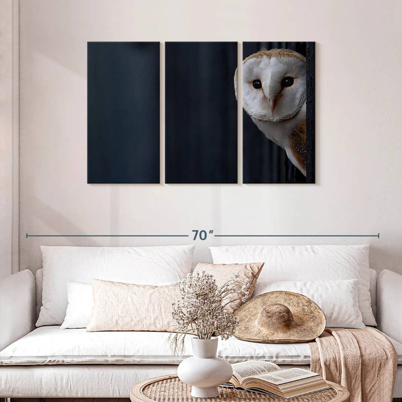 Hibou regardant dehors, H 28 po x l 45 po