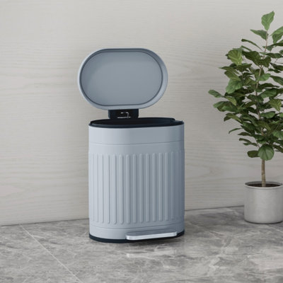 Metal Kitchen Trash Can