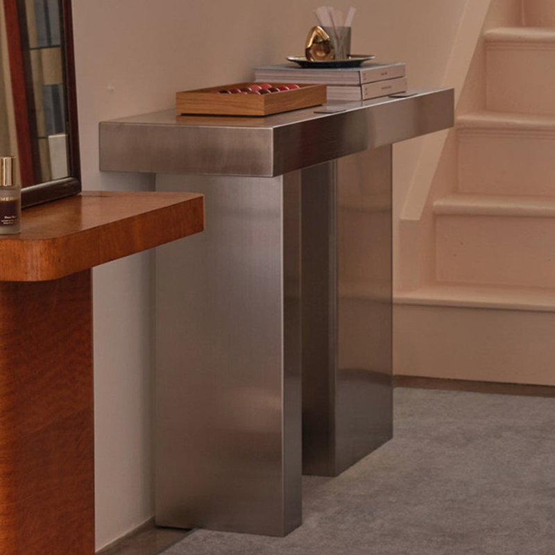 Console Modern Minimalist