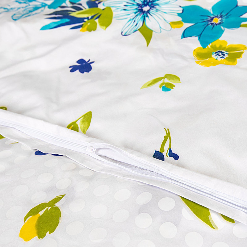 Polyester Duvet Cover Set with Pillow Shams Included
