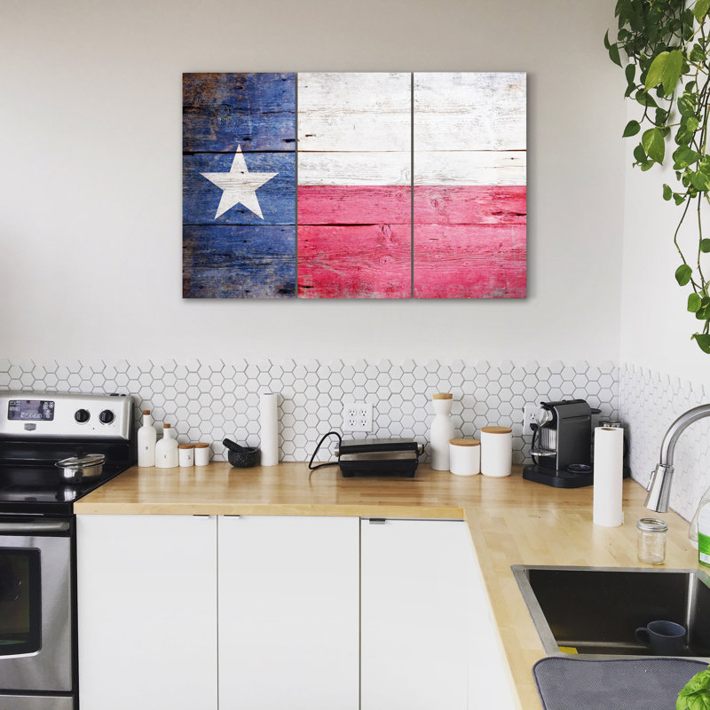 " Rustic Texas Flag " 3 - Pieces Painting Print