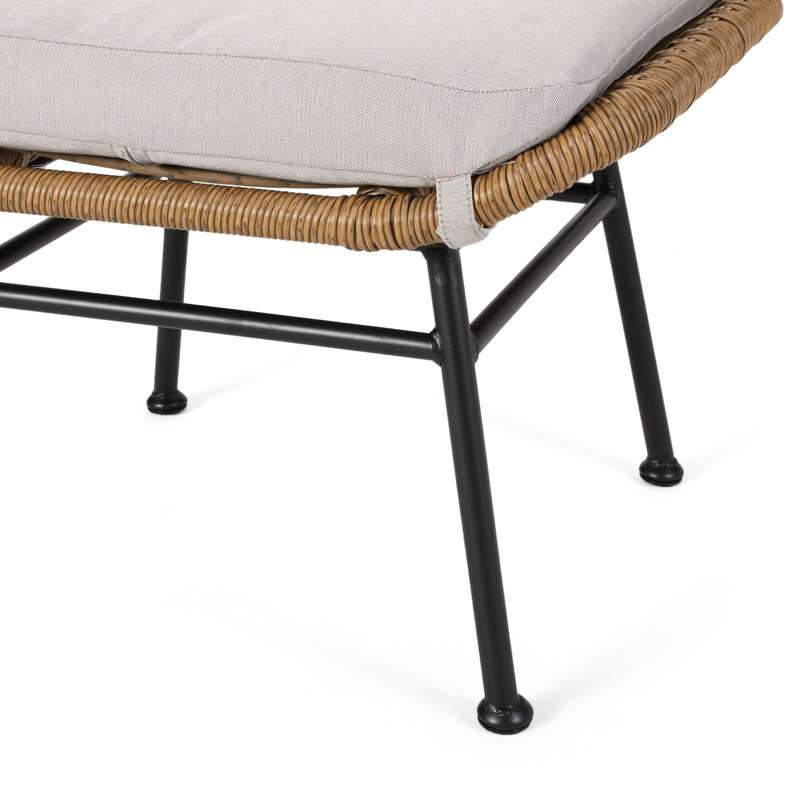 Coussin d'extérieur de style moderne - beige et brun, fabrication en acier, eau, pièce de décoration polyvalente, assemblage requis de style brun, coussins d'eau, pour différents usages, requis