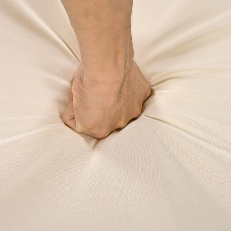 Canapé modulaire en osier avec repose-pieds, coussins et petits plateaux U-Style