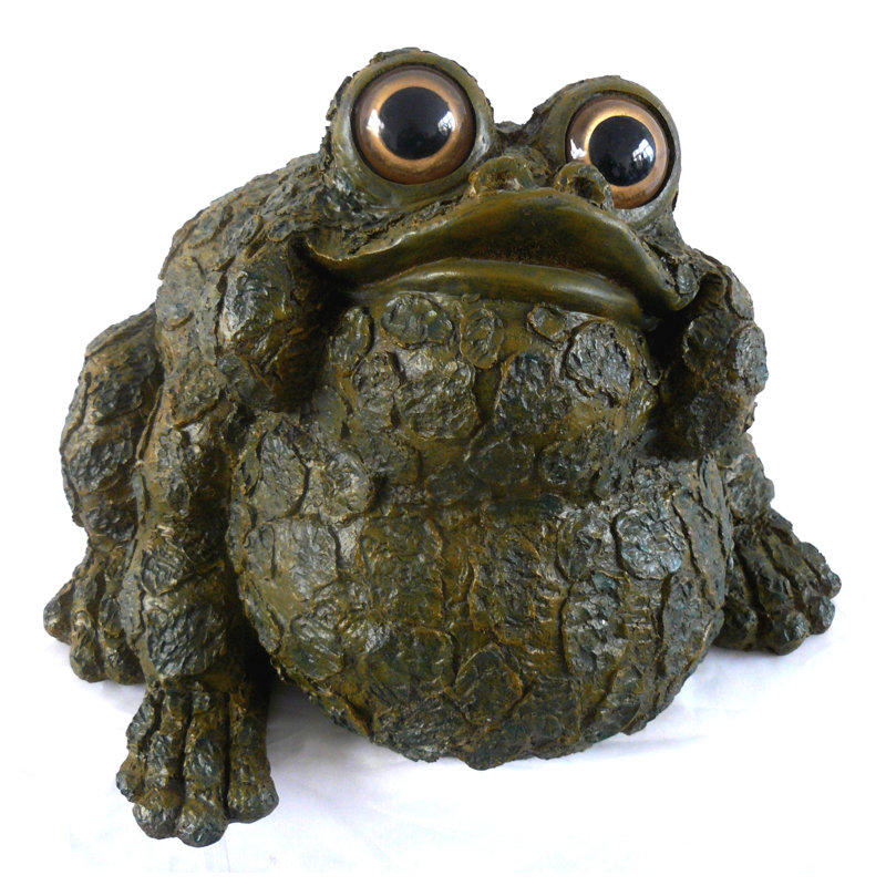 Arec Garden Statue, 9.5" H x 14.4" W x 12.5" D, Mossy Green