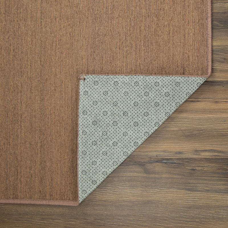 Tapis uni espresso uni tissé à plat, Tapis de couloir 2 pi 6 po x 7 pi