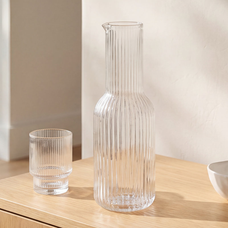 Godfrey 25oz. Carafe