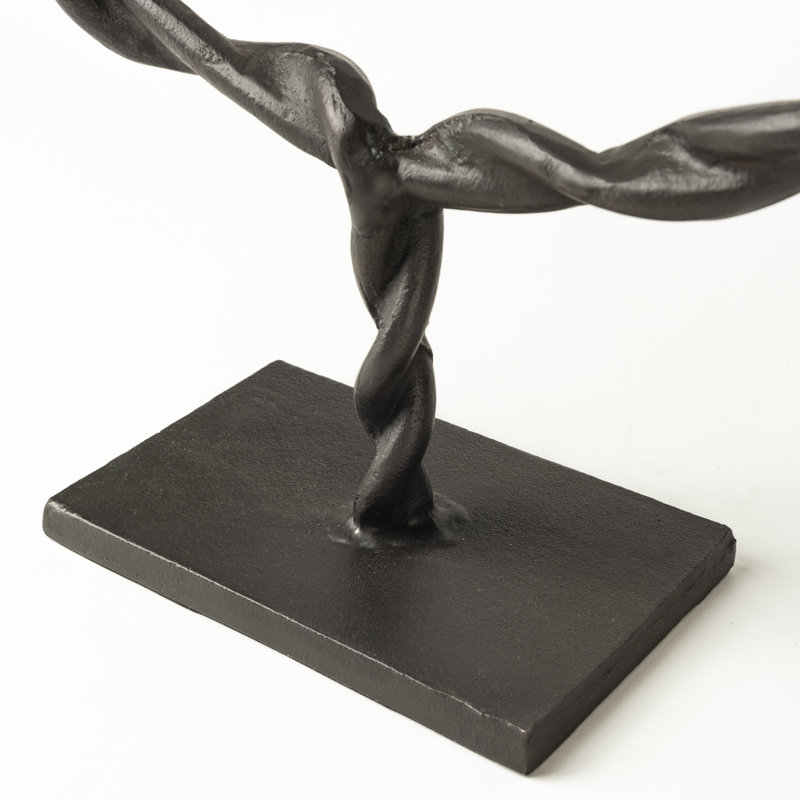 Moscow (large) objet circulaire tressé en aluminium noir, H 22,8 po x l 18,5 po x P 4,3 po